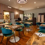 Indigo By Ihg Hotel