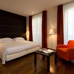 Indigo By Ihg 4*