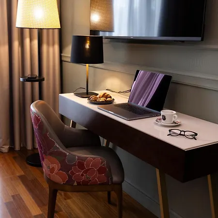 Indigo By Ihg 4*