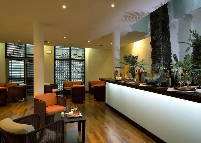 Indigo By Ihg ホテル 4*