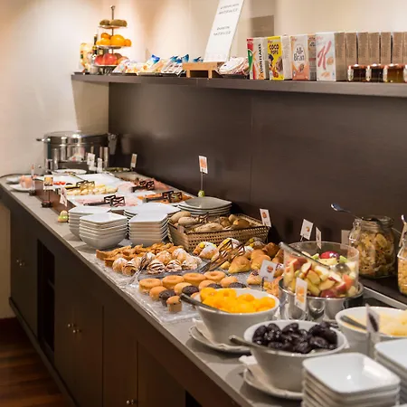 Indigo By Ihg Szálloda 4*