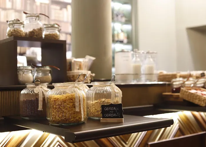 Indigo By Ihg Hotel 4*