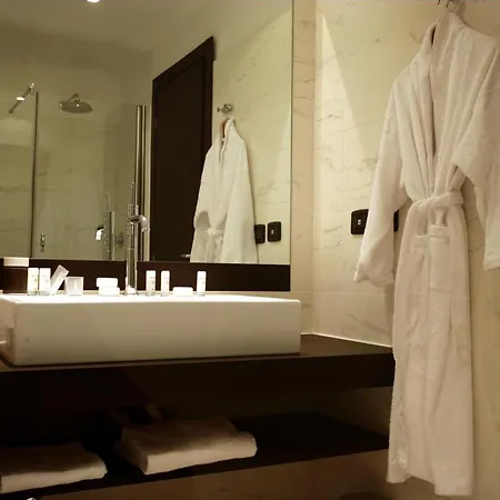 Indigo By Ihg 4*