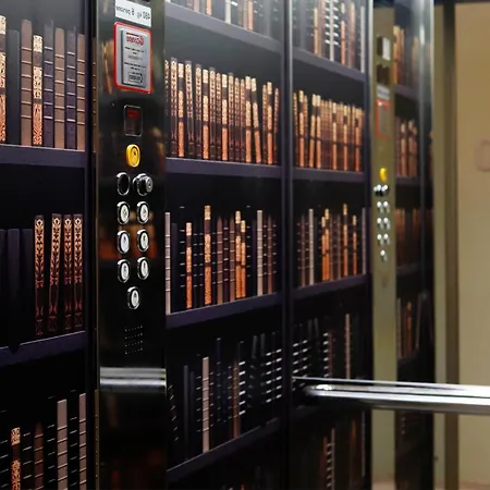 Indigo By Ihg ホテル 4*