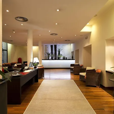 Indigo By Ihg 酒店 4*