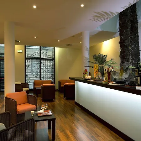 Indigo By Ihg 酒店 4*